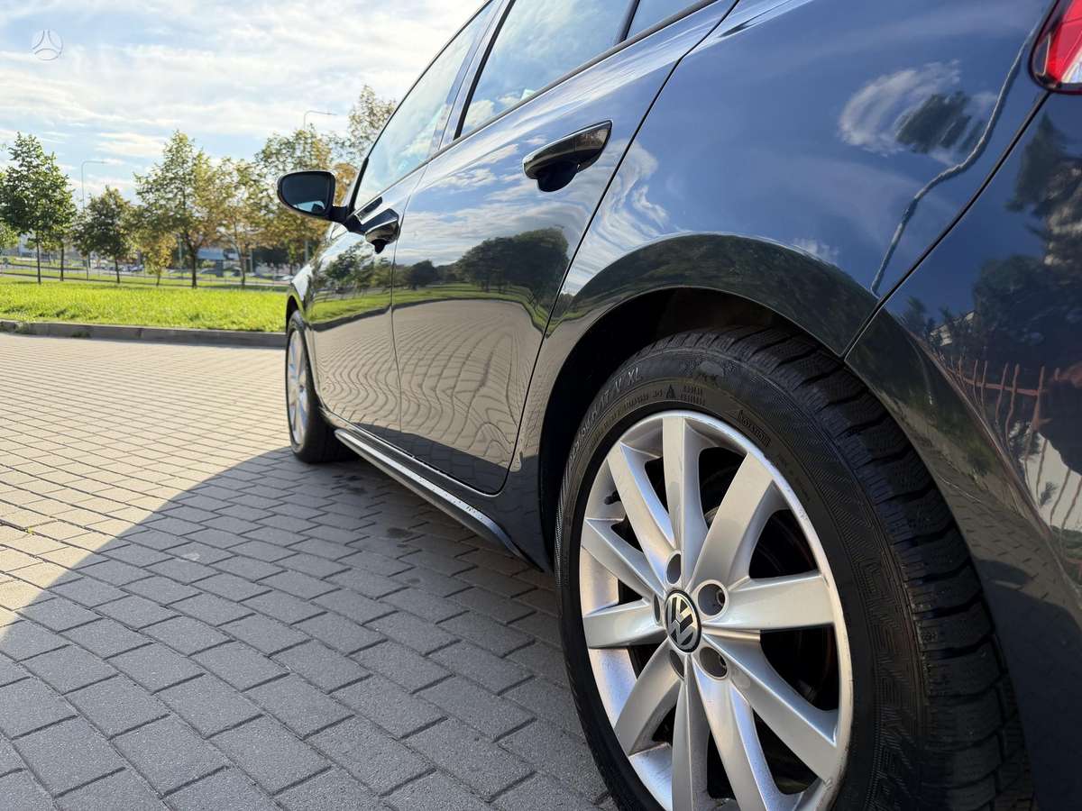 Volkswagen Golf - 7