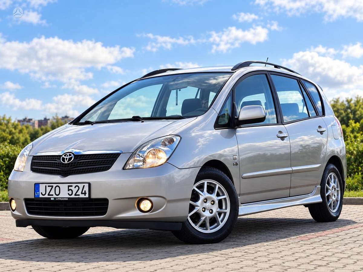 Toyota Corolla Verso - 8