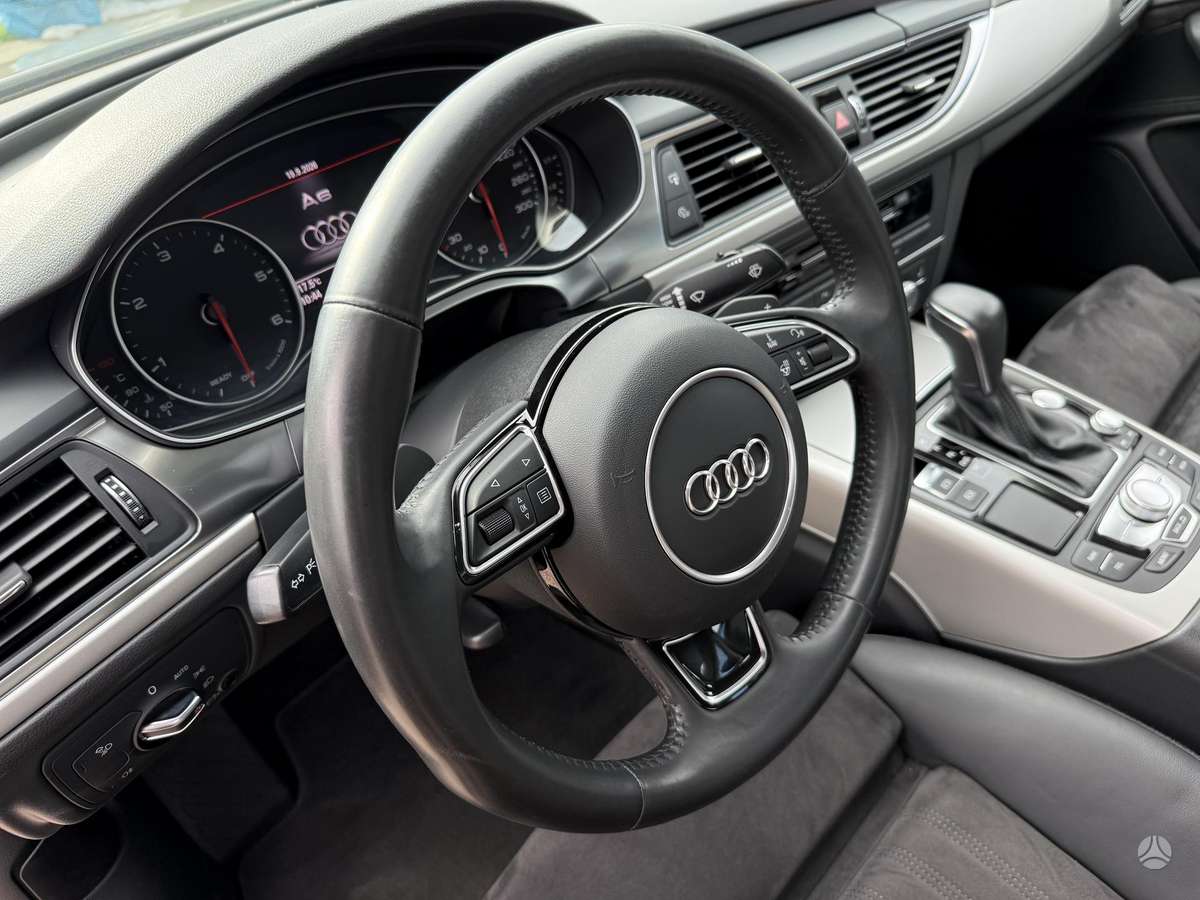 Audi A6, 2.0 l., Седан