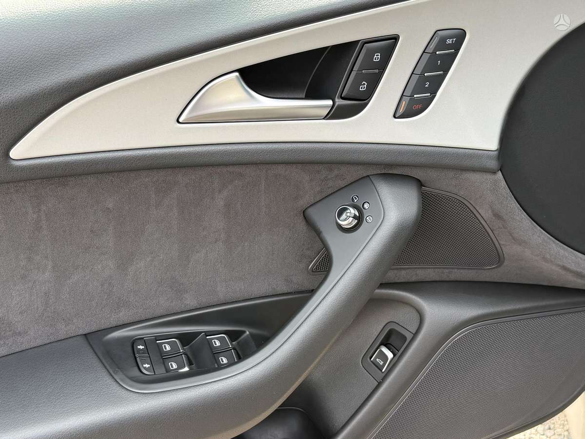 Audi A6, 2.0 l., Седан