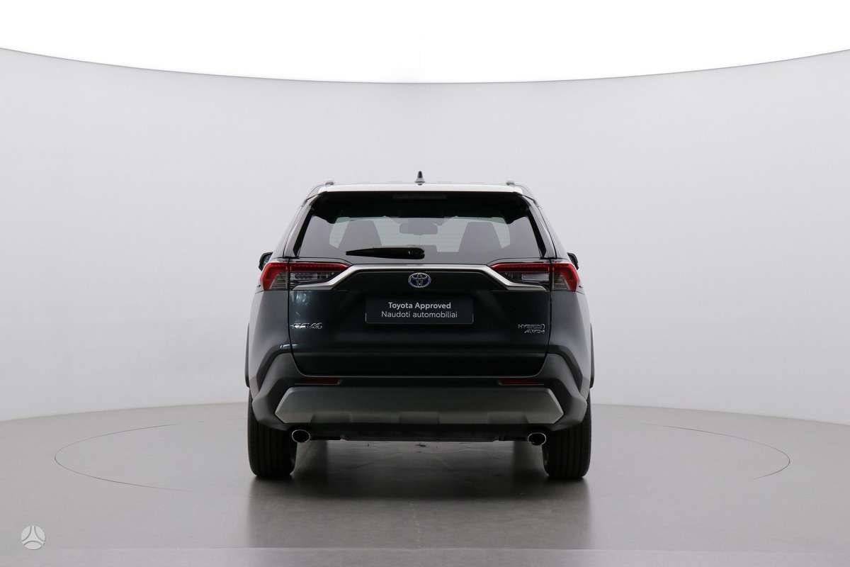 Toyota RAV4 - 5