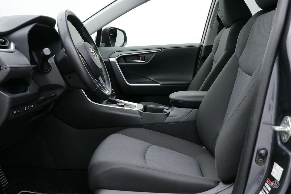 Toyota RAV4 - 12