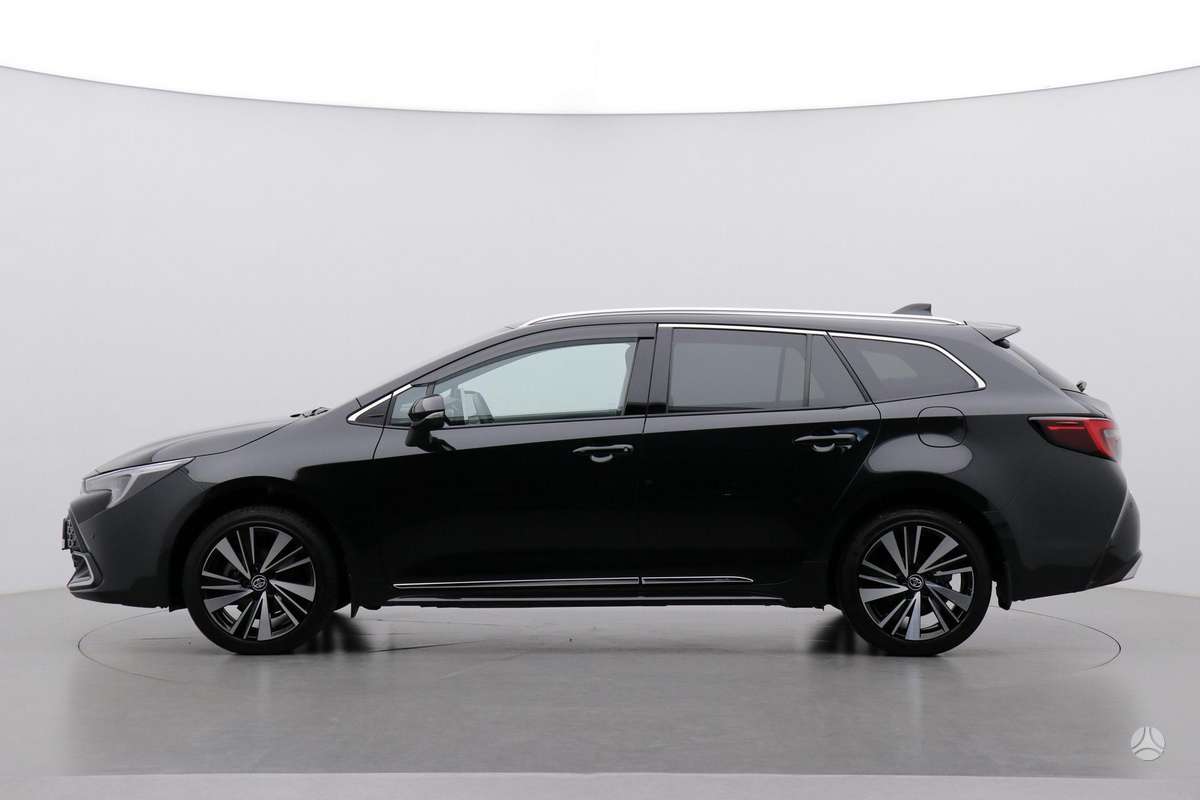 Toyota Corolla - 4