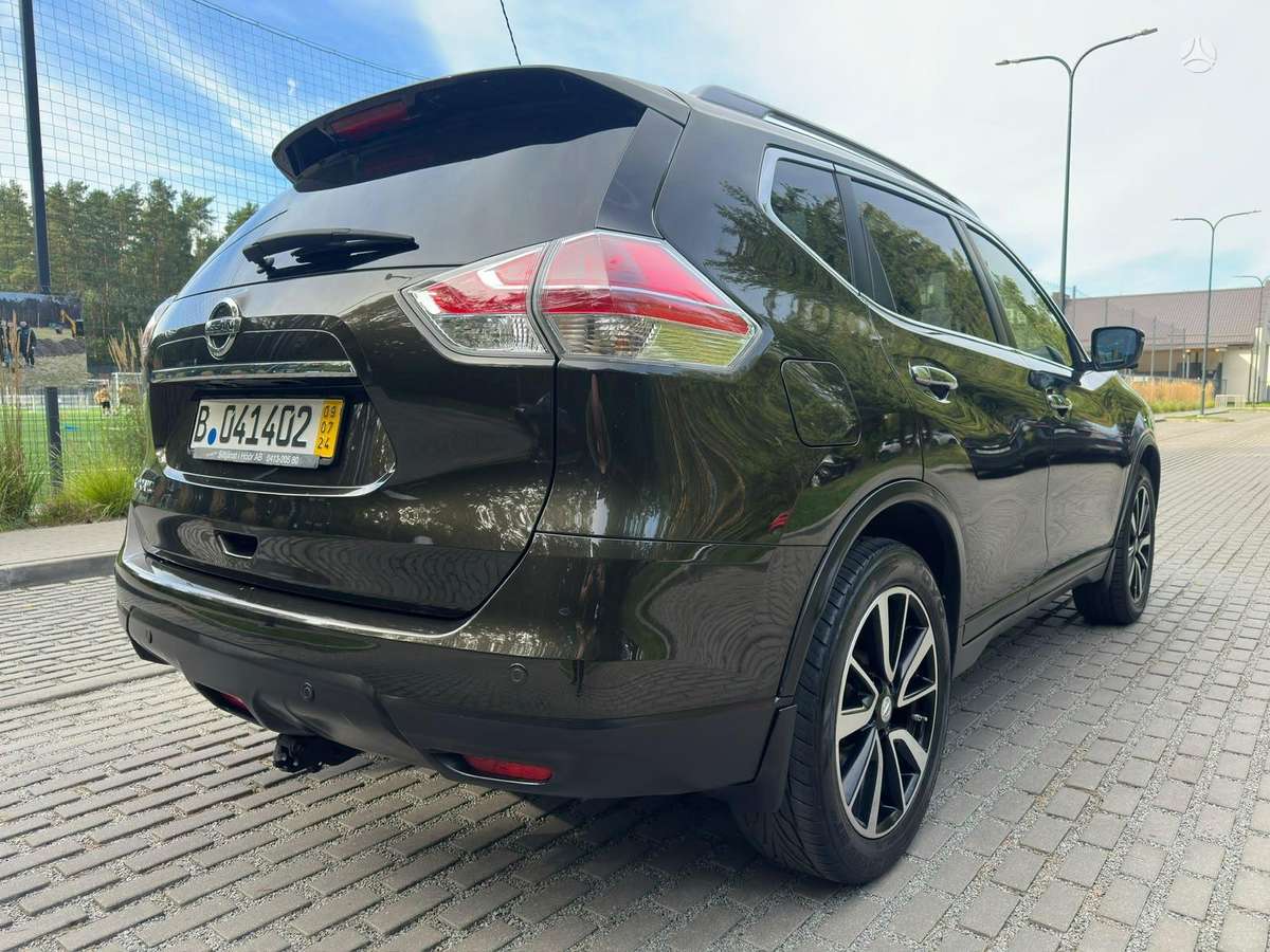 Nissan X-Trail - 11
