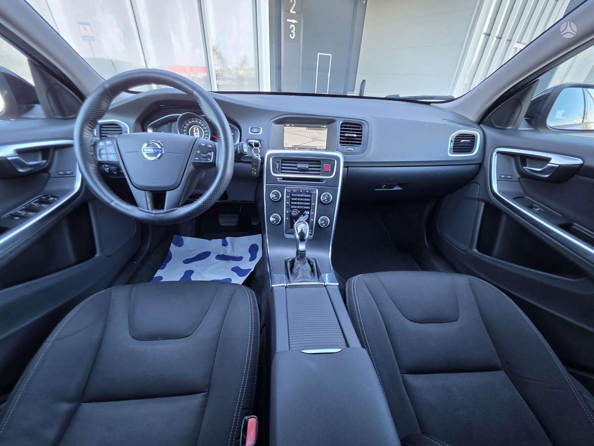 Volvo V60, 2.0 l., Универсал