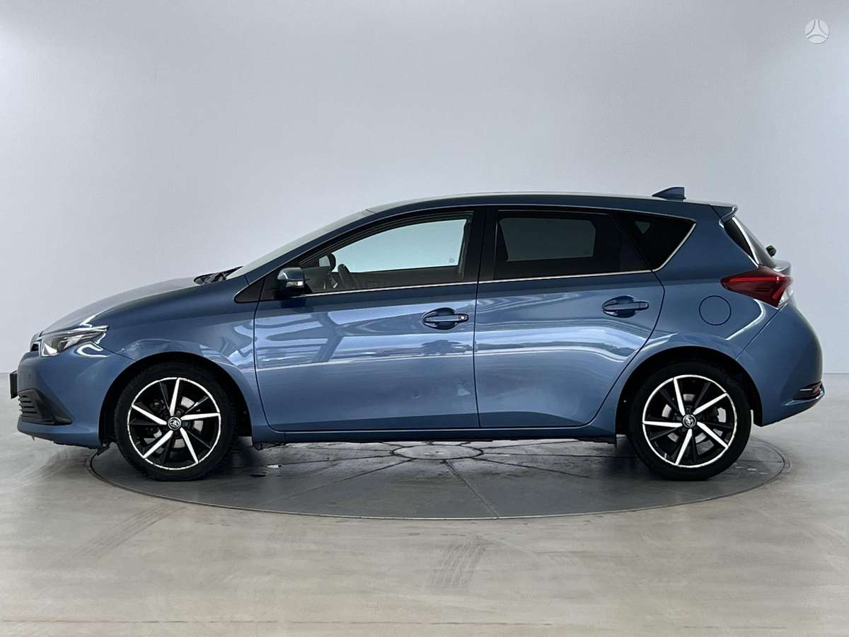 Toyota Auris - 3