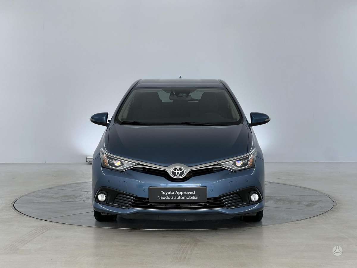 Toyota Auris - 5