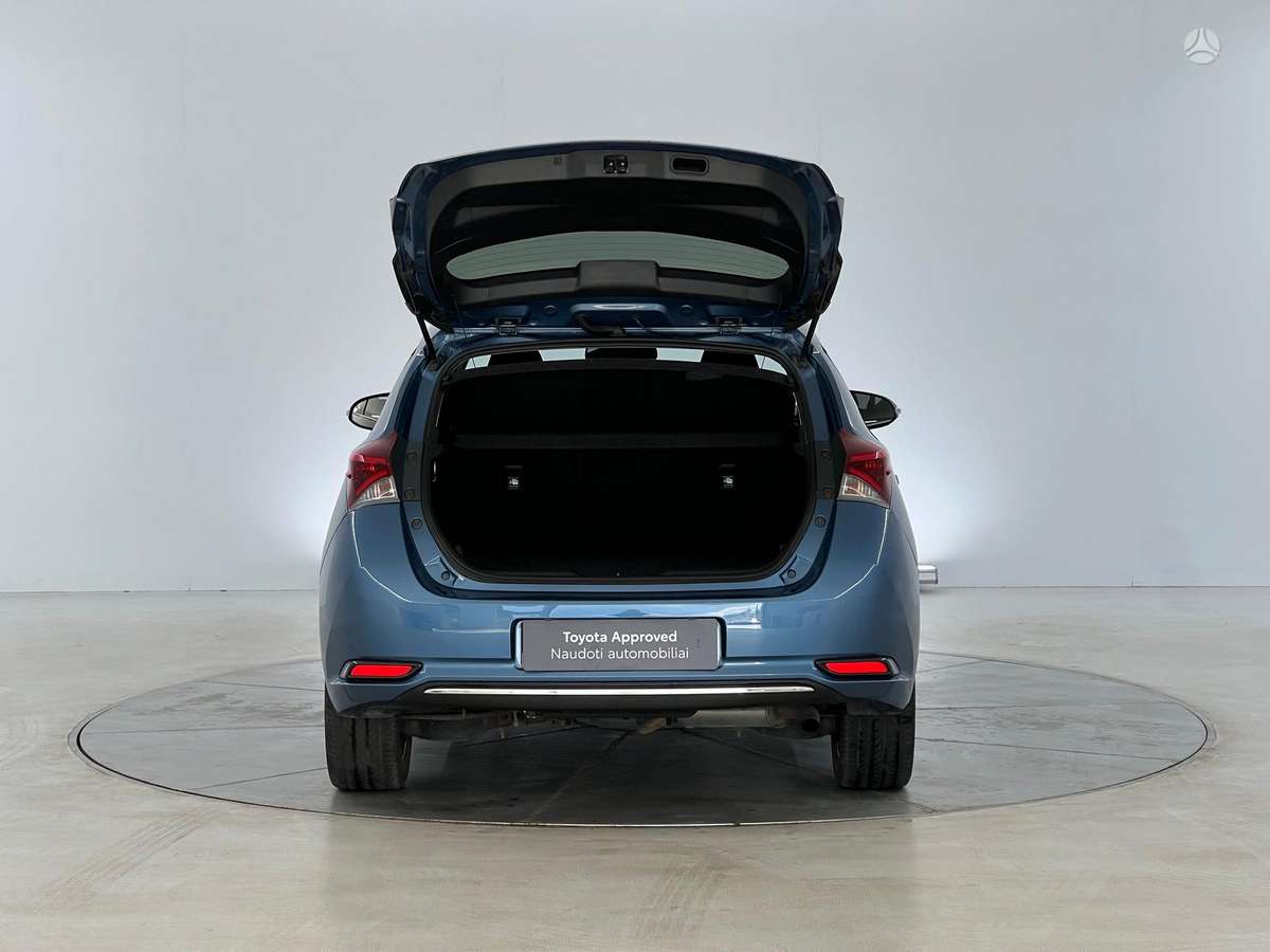 Toyota Auris - 10