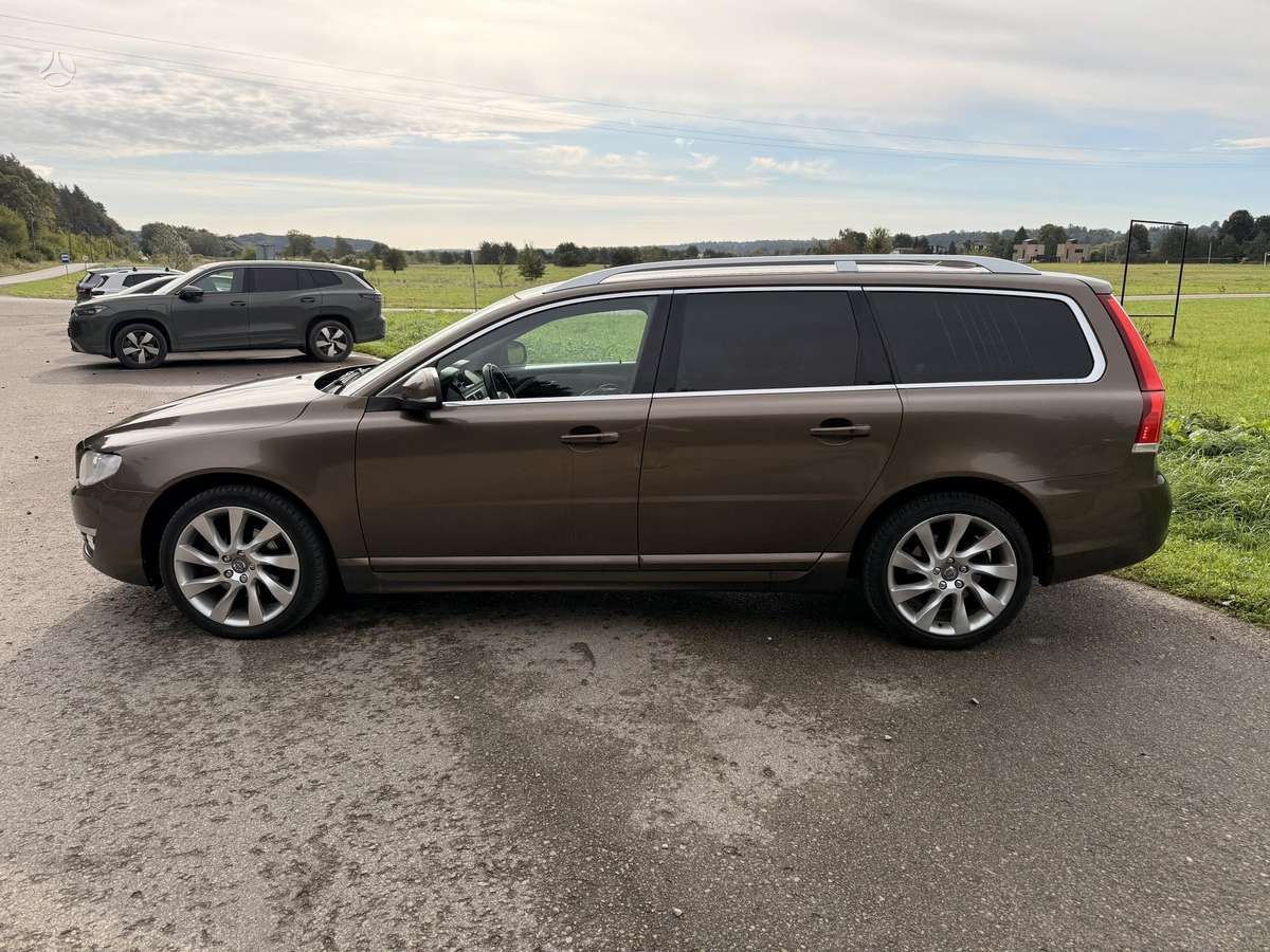 Volvo V70, 2.0 l., Универсал