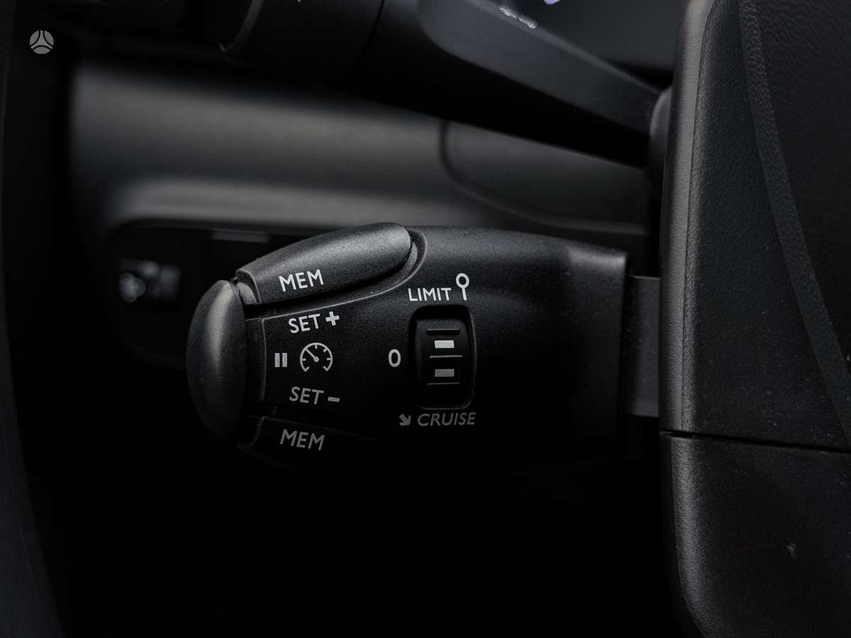 Citroen C3, 1.2 l., hatchback
