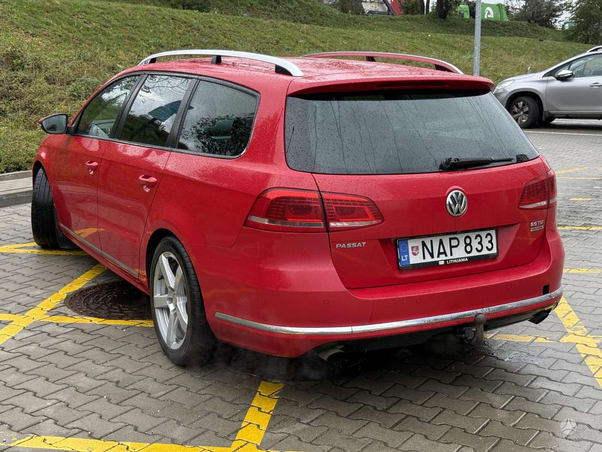 Volkswagen Passat - 6