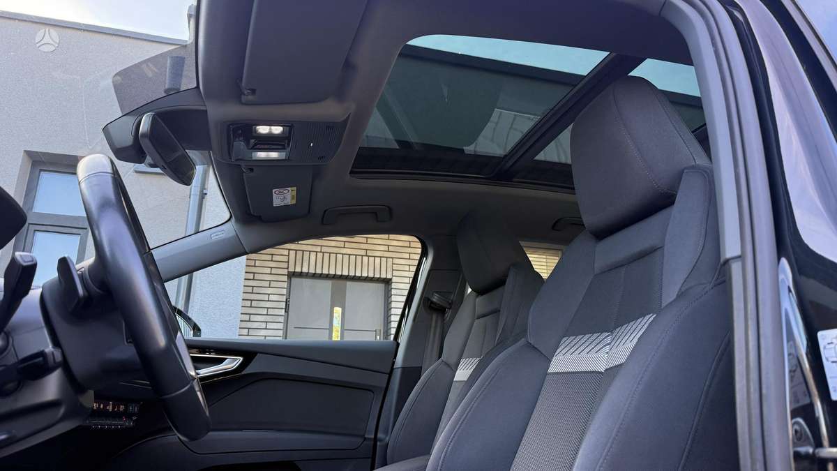 Audi Q4 e-tron, 82 kWh, off-road / crossover