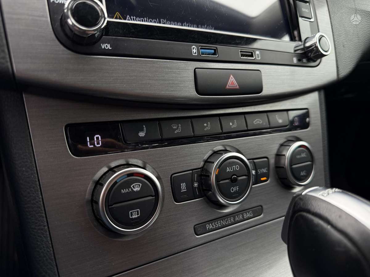 Volkswagen Passat, 2.0 l., Универсал
