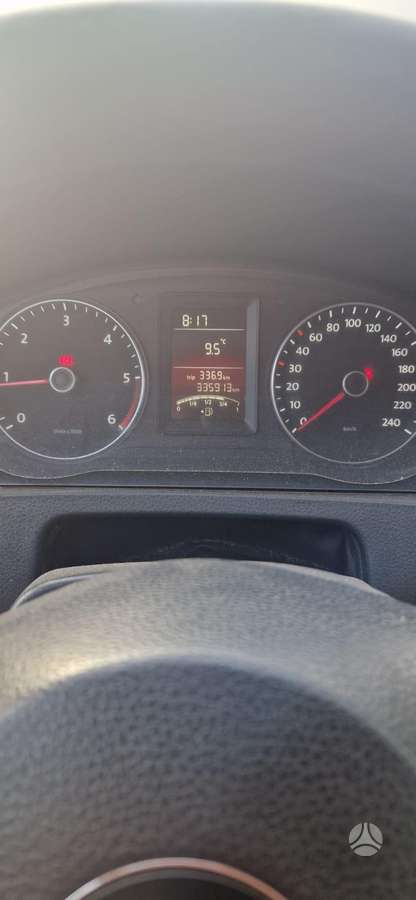 Volkswagen Transporter - 5