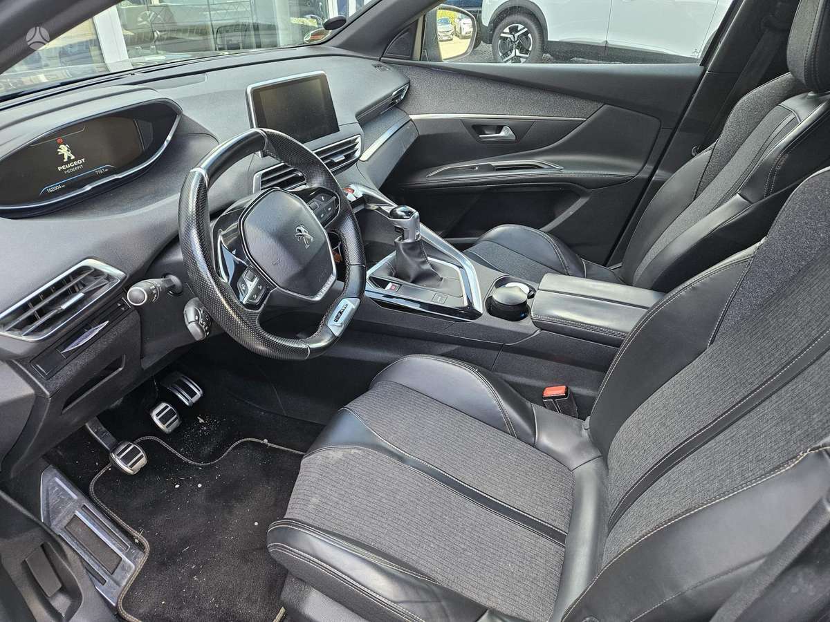 Peugeot 5008 - 6