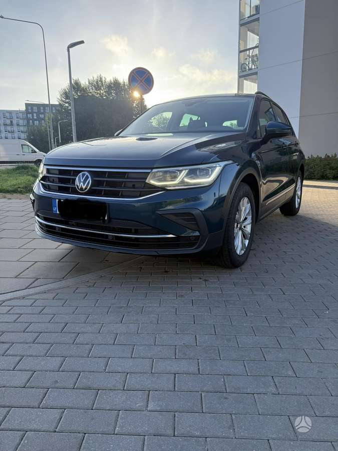 Volkswagen Tiguan - 2