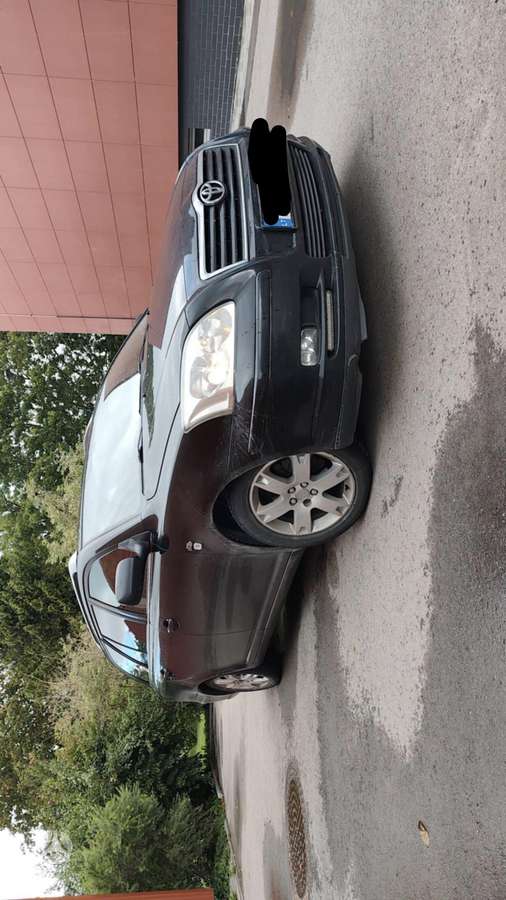 Toyota Avensis - 3
