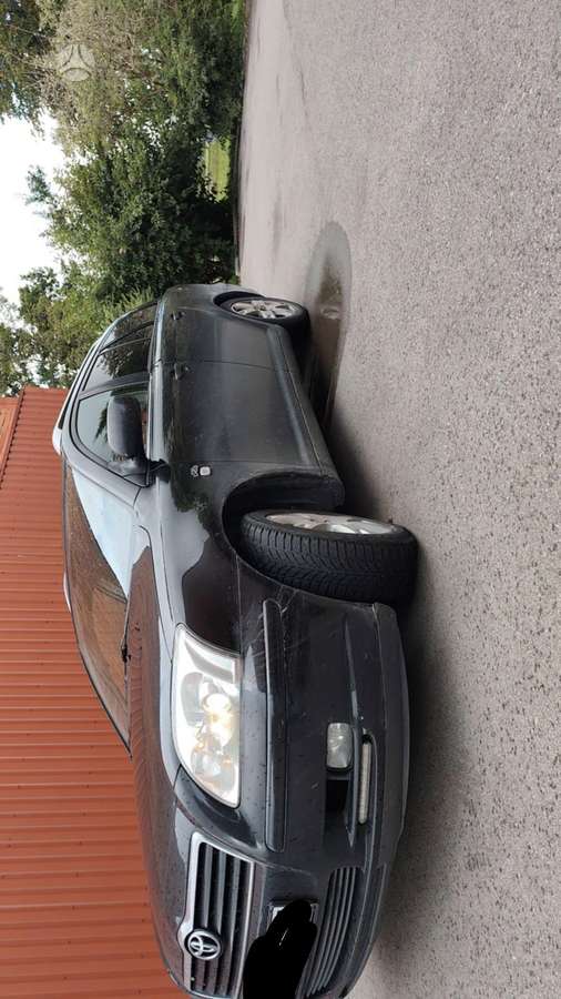 Toyota Avensis - 6