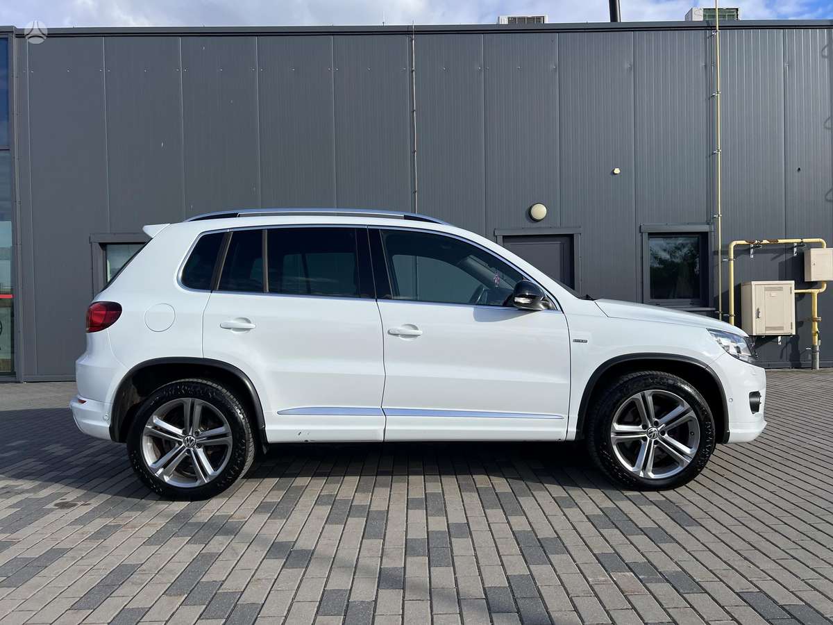 Volkswagen Tiguan - 4