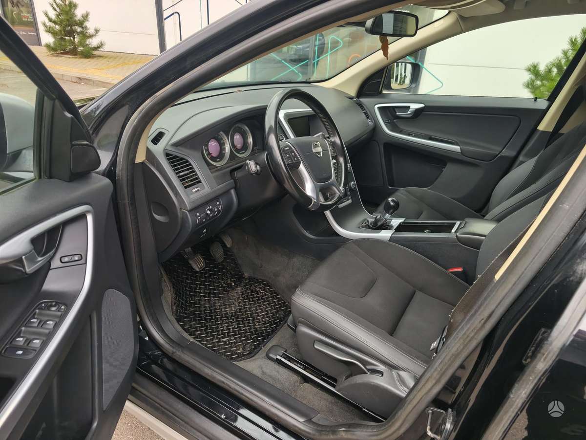 Volvo XC60 - 6