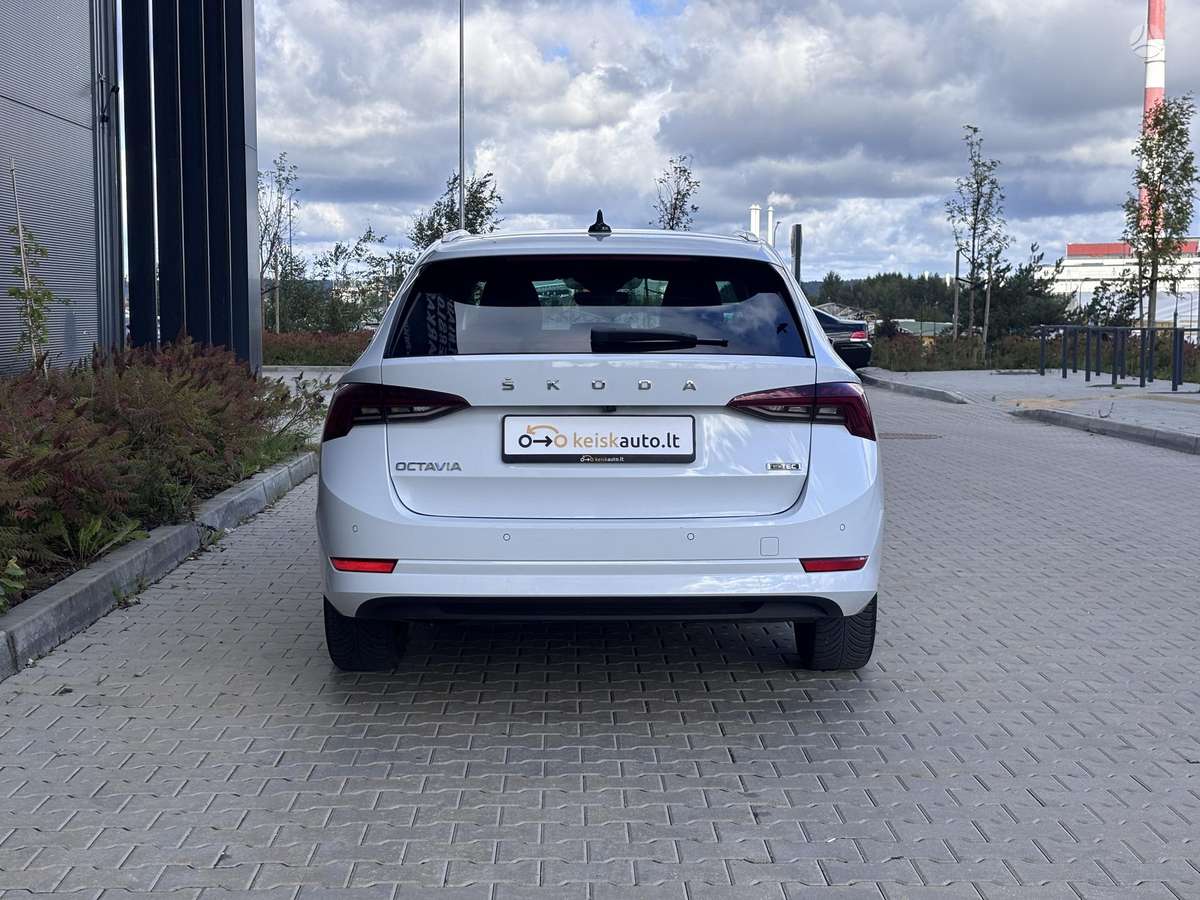 Škoda Octavia - 5