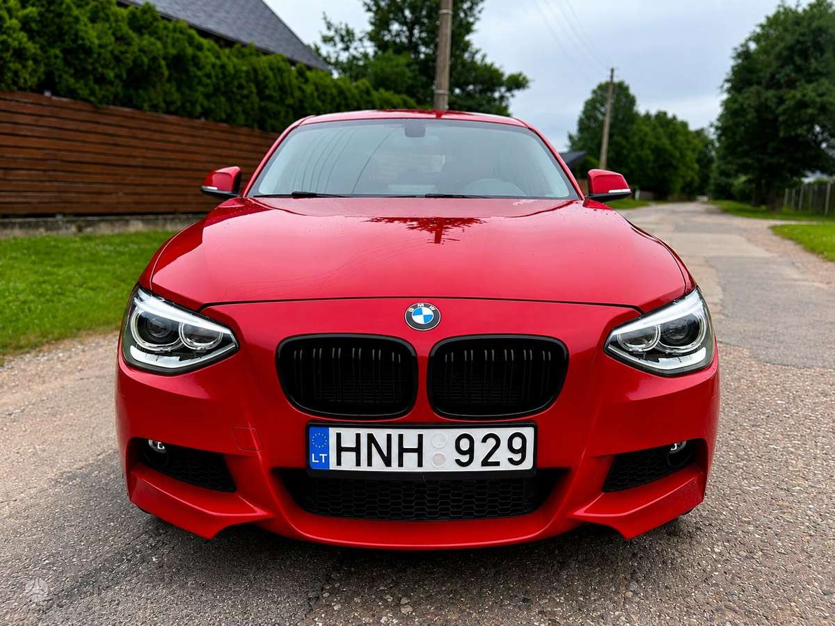 BMW 116, 1.6 l., Хэтчбек