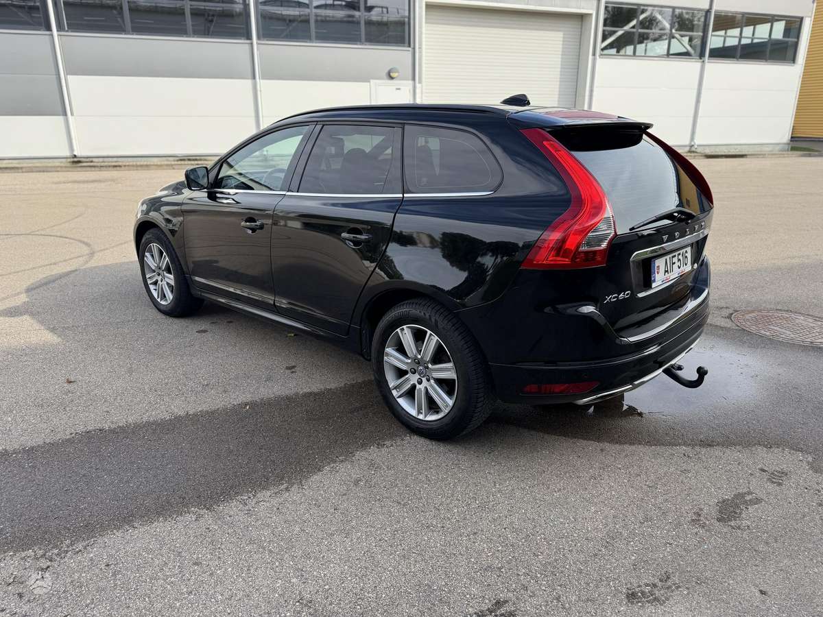 Volvo XC60 - 3