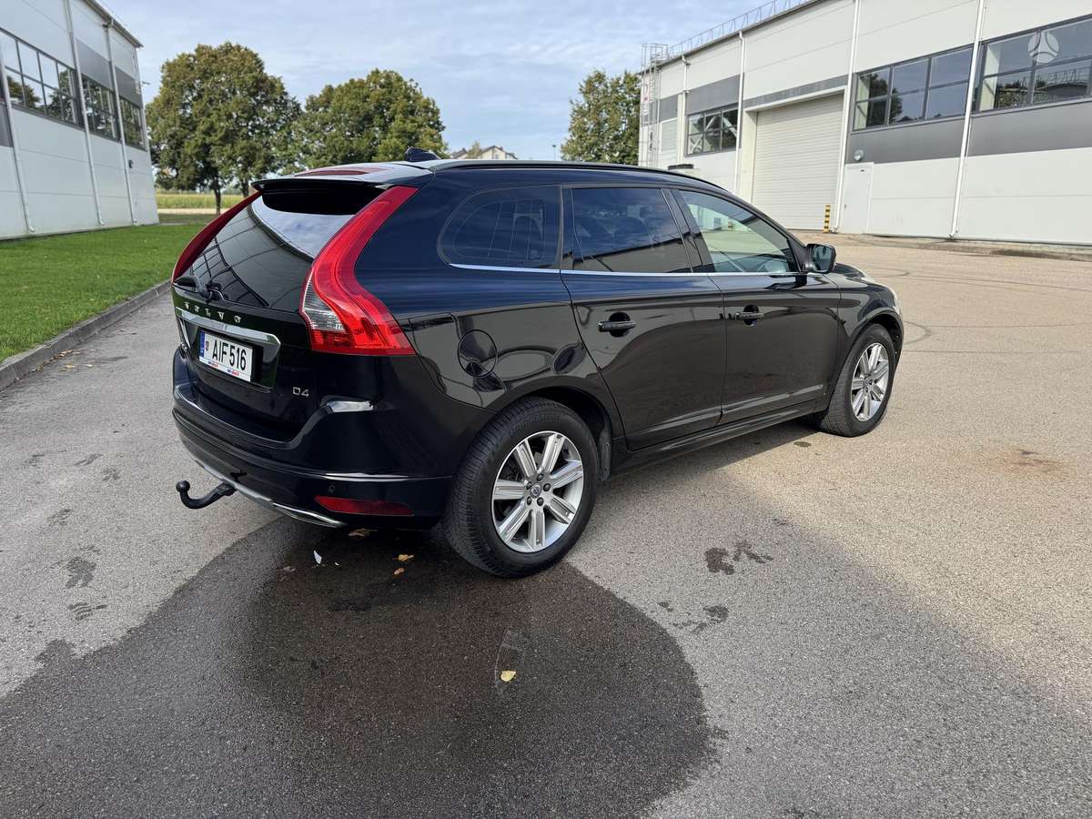 Volvo XC60 - 4