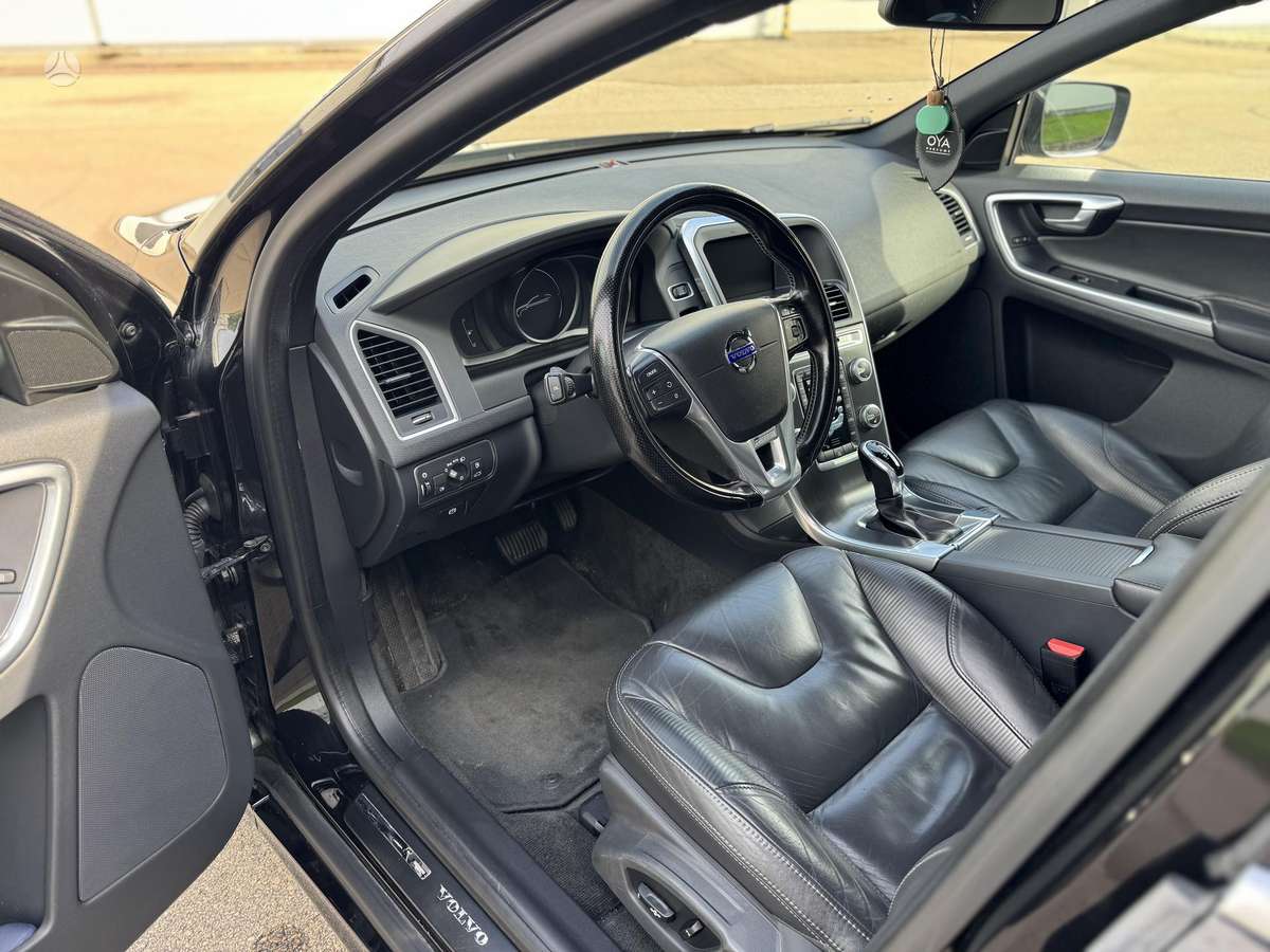 Volvo XC60 - 12