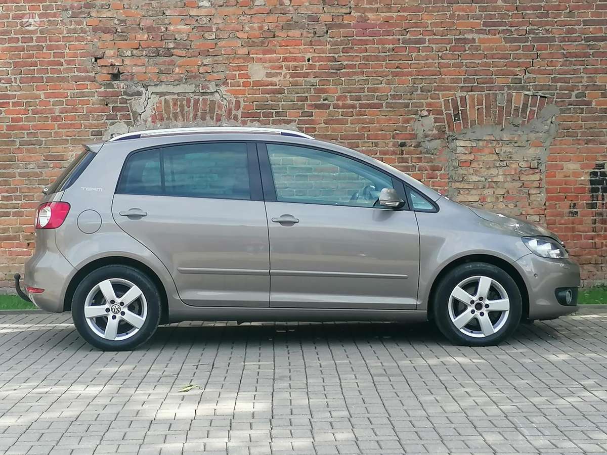 Volkswagen Golf Plus - 8