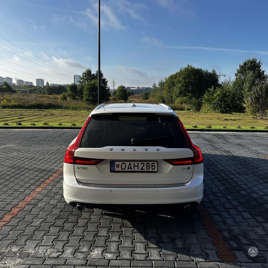Volvo V90, 2.0 l., wagon