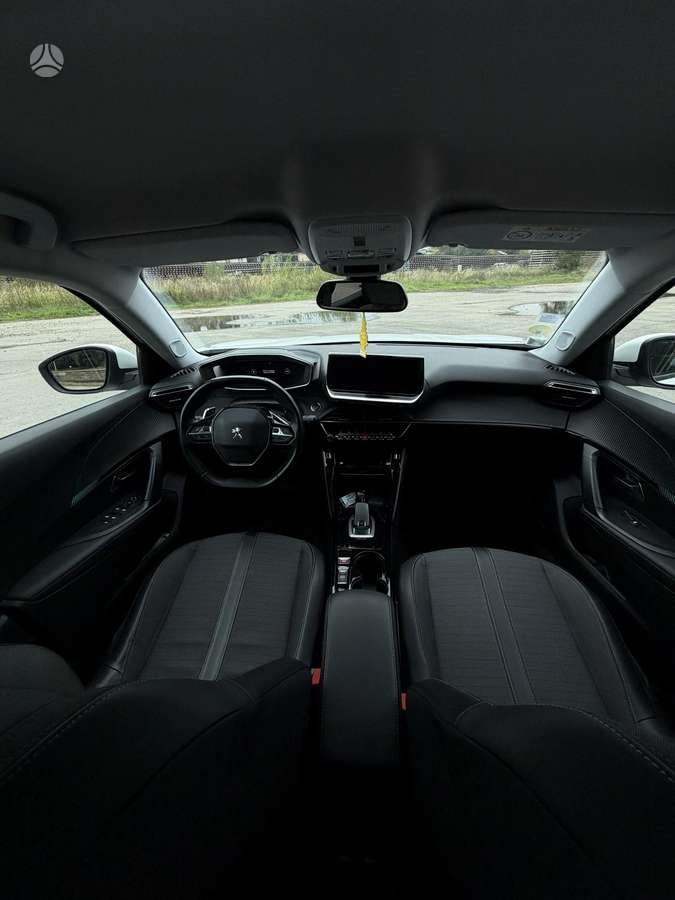 Peugeot 2008 - 10