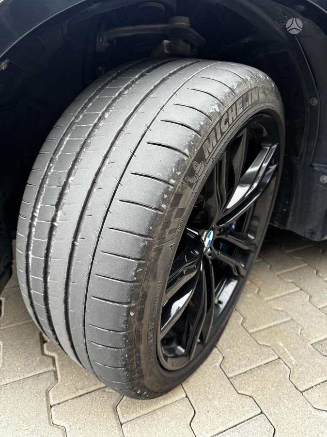 BMW X6 M, 4.4 l., Минивэн