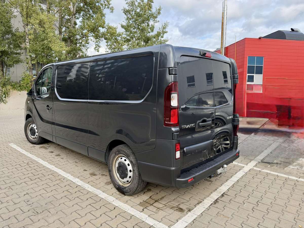 Renault Trafic - 6