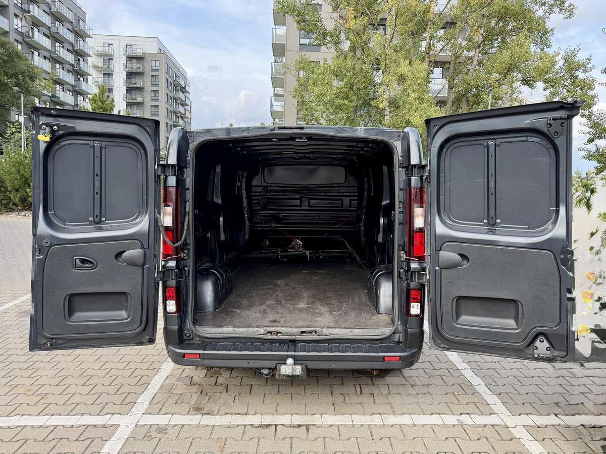 Renault Trafic - 9