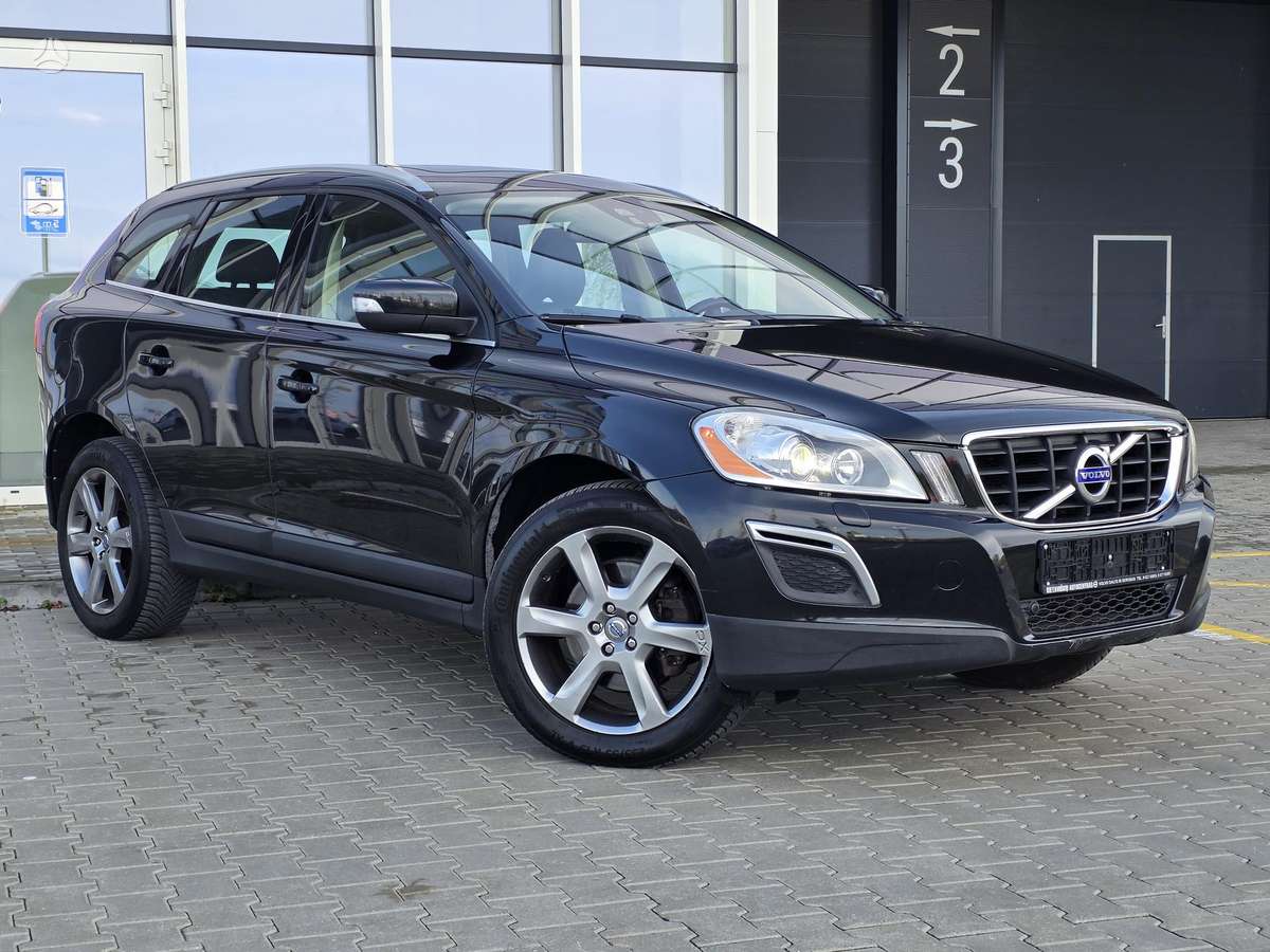 Volvo XC60 - 1
