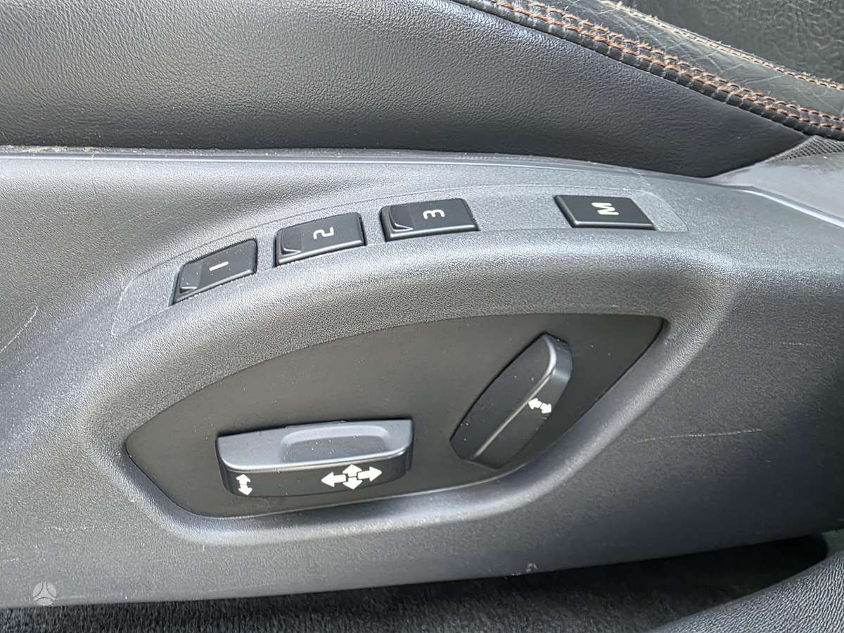 Volvo XC60 - 12