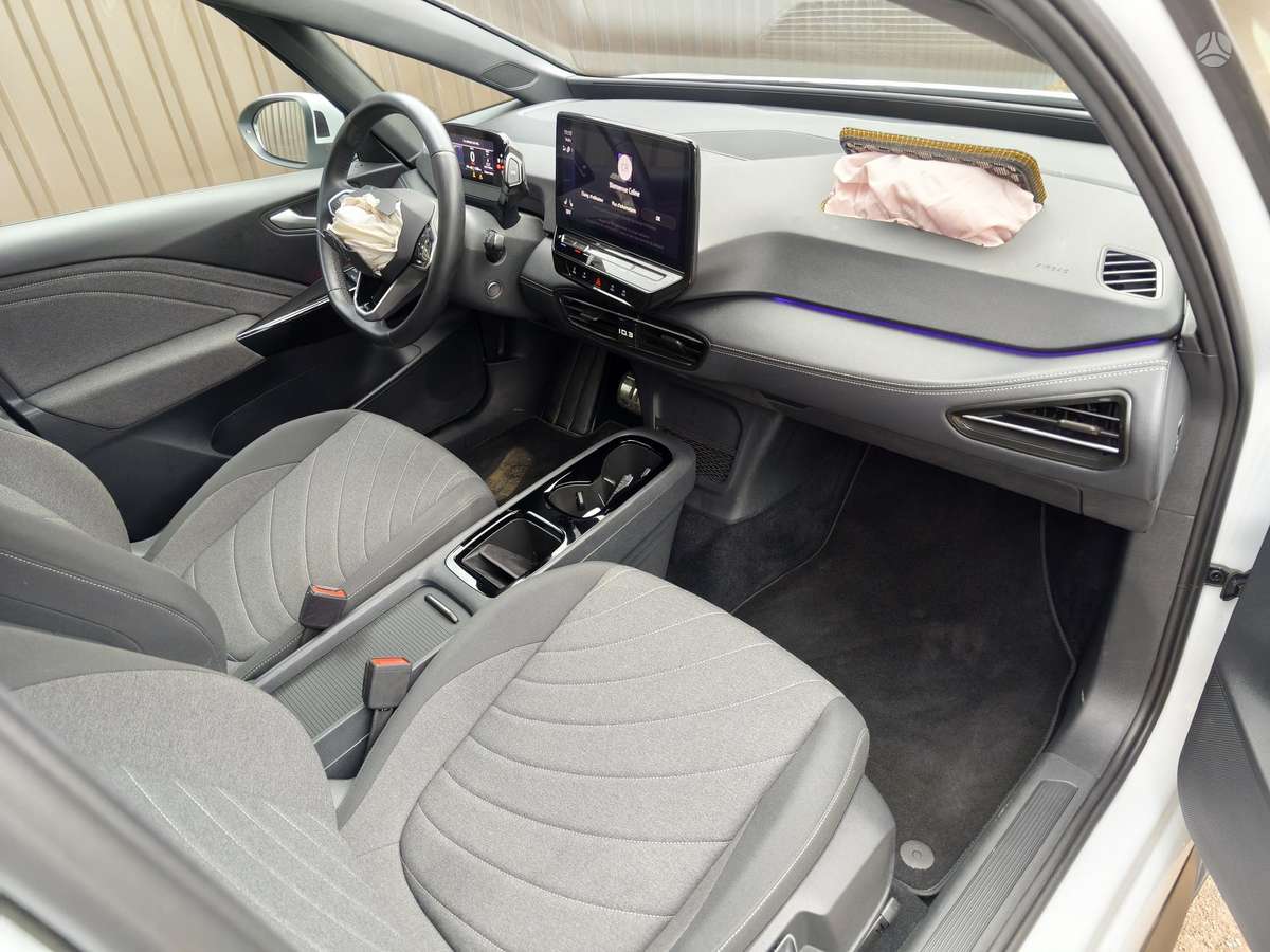 Volkswagen ID.3 - 10