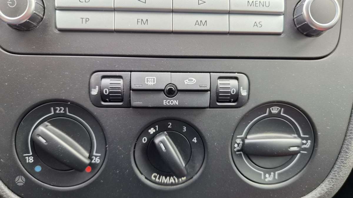 Volkswagen Golf - 7