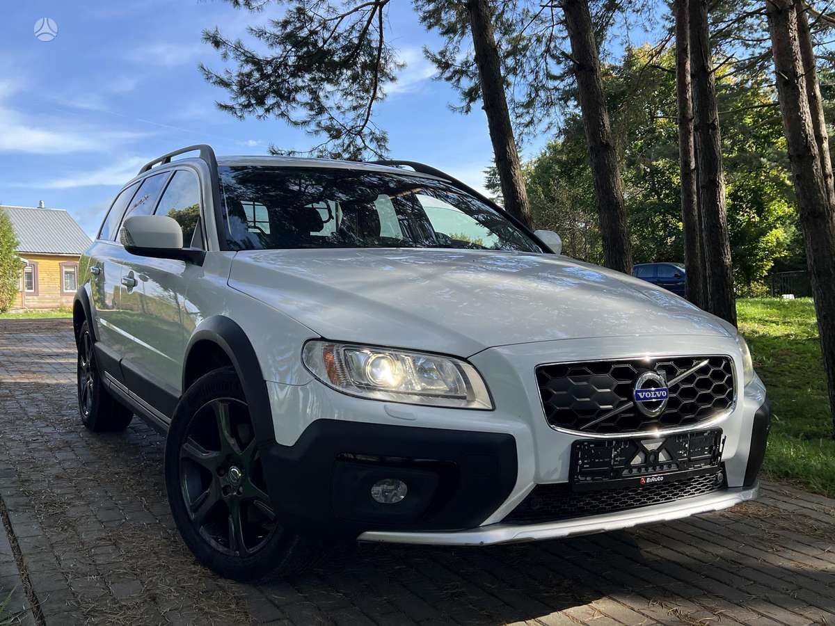 Volvo XC70, 2.4 l., wagon