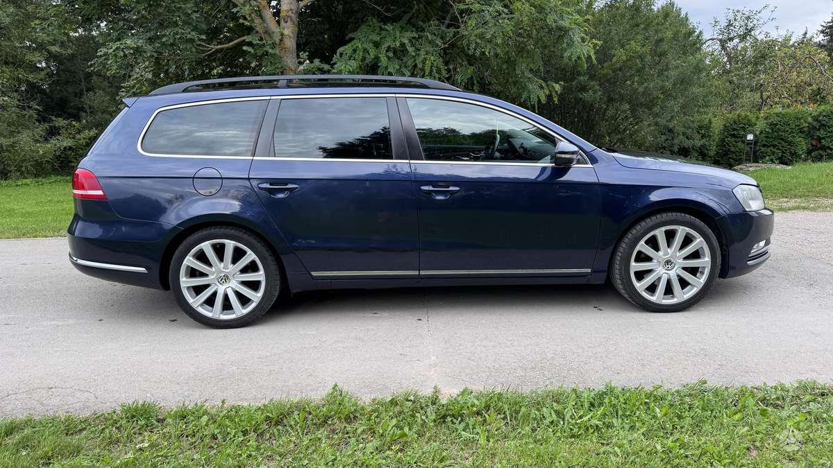 Volkswagen Passat - 7