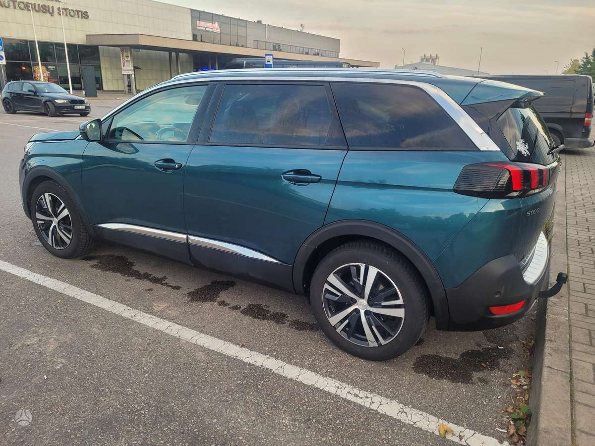 Peugeot 5008 - 4