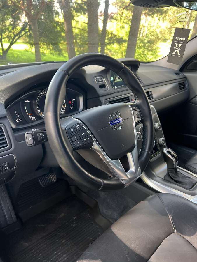 Volvo XC70, 2.4 l., wagon