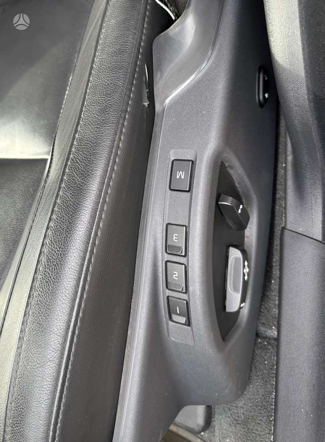 Volvo V70, 2.0 l., Универсал