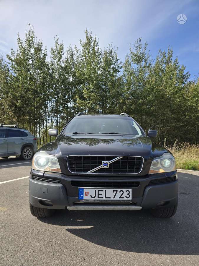 Volvo XC90 - 4