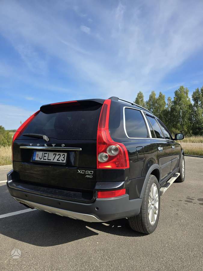 Volvo XC90 - 5