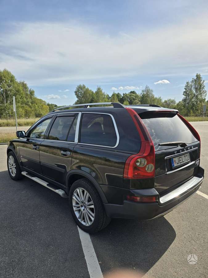 Volvo XC90 - 6