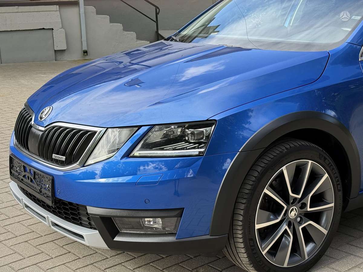 Škoda Octavia Scout - 5