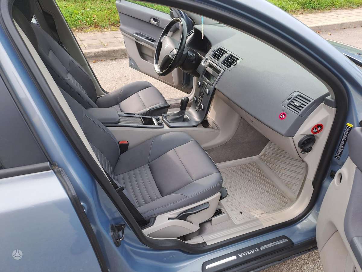 Volvo S40 - 9