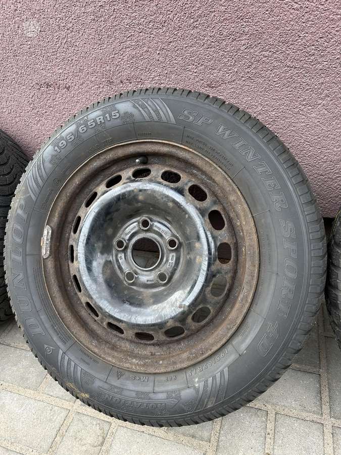Audi ❄️, tērauda apzīmogoti, R15